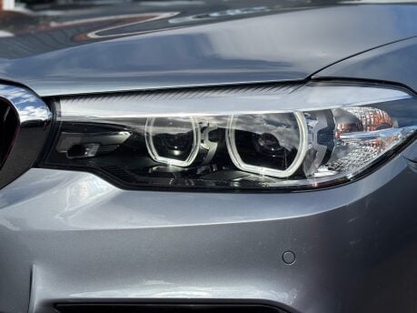 BMW 5 Series 520D M SPORT TOURING 7