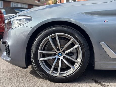 BMW 5 Series 520D M SPORT TOURING 4