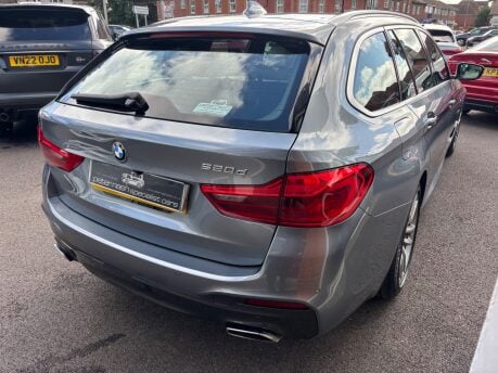 BMW 5 Series 520D M SPORT TOURING 18