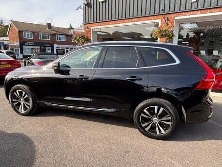 Volvo XC60 2.0h T6 Recharge 18.8kWh Core Petrol Plug-in Hybrid Auto AWD Euro 6 350BHP 13