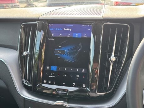 Volvo XC60 2.0h T6 Recharge 18.8kWh Core Petrol Plug-in Hybrid Auto AWD Euro 6 350BHP 30