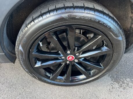Jaguar E-Pace 2.0 D240 R-Dynamic HSE SUV 5dr Diesel Auto AWD Euro 6 (s/s) (240 ps) 17