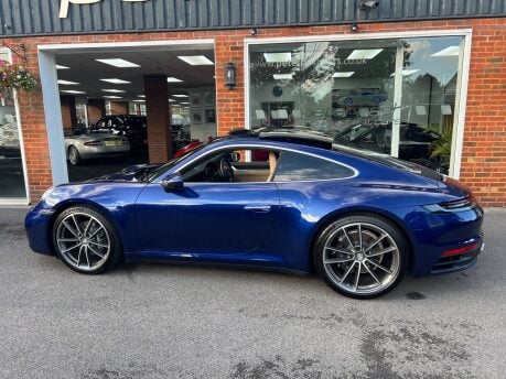 Porsche 911 3.0T 992 Carrera Coupe 2dr Petrol PDK Euro 6 (s/s) (385 ps) 4