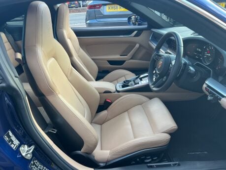 Porsche 911 3.0T 992 Carrera Coupe 2dr Petrol PDK Euro 6 (s/s) (385 ps) 22