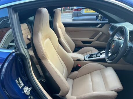 Porsche 911 3.0T 992 Carrera Coupe 2dr Petrol PDK Euro 6 (s/s) (385 ps) 23