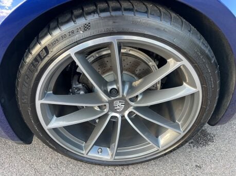 Porsche 911 3.0T 992 Carrera Coupe 2dr Petrol PDK Euro 6 (s/s) (385 ps) 16