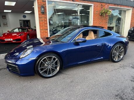Porsche 911 3.0T 992 Carrera Coupe 2dr Petrol PDK Euro 6 (s/s) (385 ps) 3