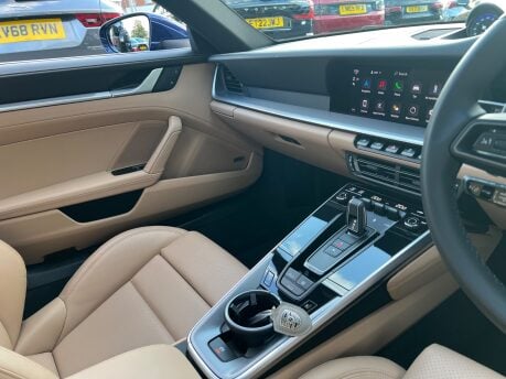 Porsche 911 3.0T 992 Carrera Coupe 2dr Petrol PDK Euro 6 (s/s) (385 ps) 36
