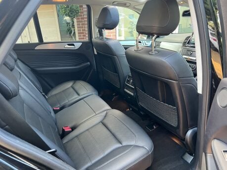 Mercedes-Benz GLE 2.1 GLE250d AMG Line (Premium) SUV 5dr Diesel G-Tronic 4MATIC Euro 6 (s/s) 39