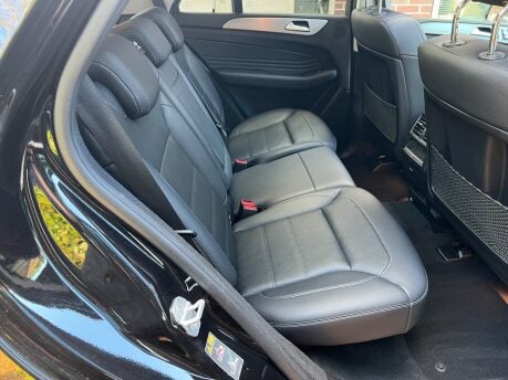 Mercedes-Benz GLE 2.1 GLE250d AMG Line (Premium) SUV 5dr Diesel G-Tronic 4MATIC Euro 6 (s/s) 40