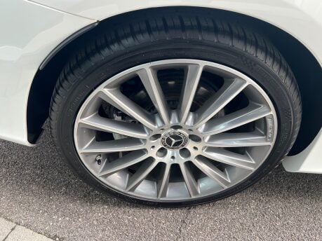 Mercedes-Benz C Class 2.1 C220d AMG Line (Premium Plus) Cabriolet 2dr Diesel G-Tronic+ Euro 6 13