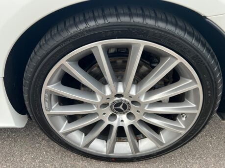 Mercedes-Benz C Class 2.1 C220d AMG Line (Premium Plus) Cabriolet 2dr Diesel G-Tronic+ Euro 6 16