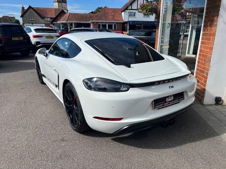 Porsche 718 CAYMAN PDK 12