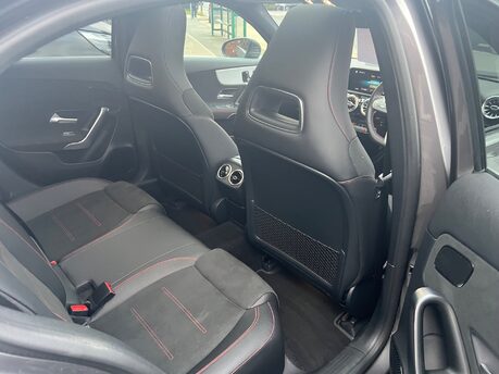 Mercedes-Benz A Class A 180 D AMG LINE PREMIUM PLUS 22
