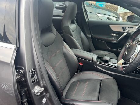 Mercedes-Benz A Class A 180 D AMG LINE PREMIUM PLUS 20