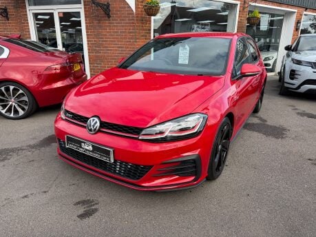 Volkswagen Golf GTI TSI 3