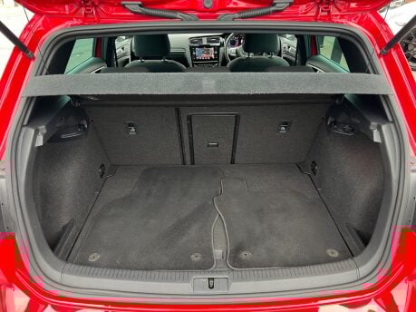 Volkswagen Golf GTI TSI 22