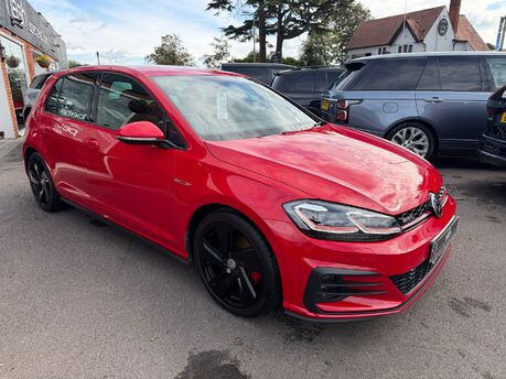 Volkswagen Golf GTI TSI 6