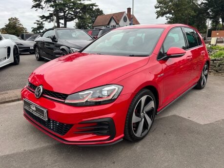 Volkswagen Golf GTI TSI 1