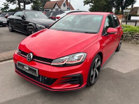 Volkswagen Golf GTI TSI 3