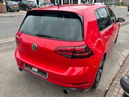 Volkswagen Golf GTI TSI 11