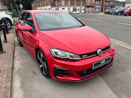 Volkswagen Golf GTI TSI 5