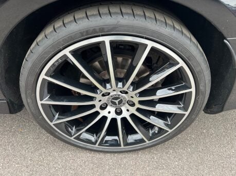 Mercedes-Benz E Class E 220 D AMG LINE NIGHT EDITION PREMIUM PLUS 24