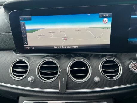 Mercedes-Benz E Class E 220 D AMG LINE NIGHT EDITION PREMIUM PLUS 15