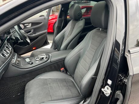 Mercedes-Benz E Class E 220 D AMG LINE NIGHT EDITION PREMIUM PLUS 19