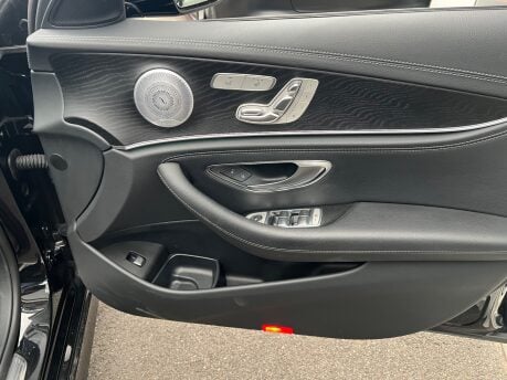 Mercedes-Benz E Class E 220 D AMG LINE NIGHT EDITION PREMIUM PLUS 13