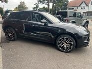 Porsche Macan PDK 13