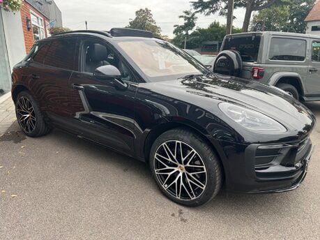 Porsche Macan PDK 12