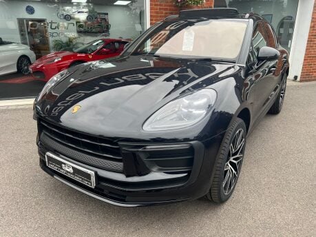 Porsche Macan PDK 9