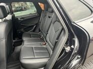 Porsche Macan PDK 37