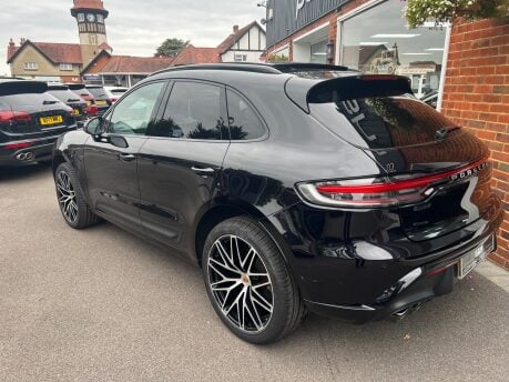 Porsche Macan PDK 5