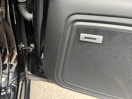 Porsche Macan PDK 28