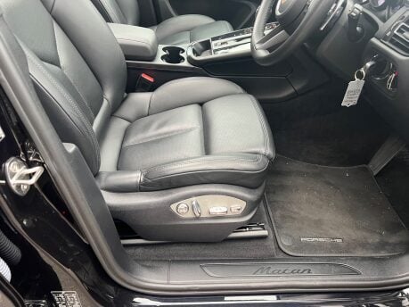Porsche Macan PDK 25