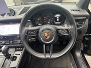 Porsche Macan PDK 32