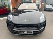 Porsche Macan PDK 10