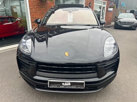 Porsche Macan PDK 10