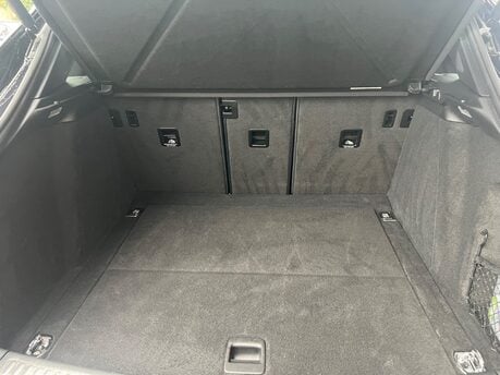 Porsche Macan PDK 19