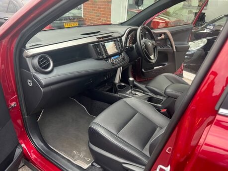 Toyota Rav 4 VVT-I EXCEL AWD TSS 28