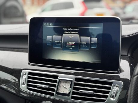 Mercedes-Benz CLS CLS400 AMG LINE 29