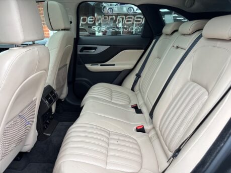 Mercedes-Benz CLS CLS400 AMG LINE 46