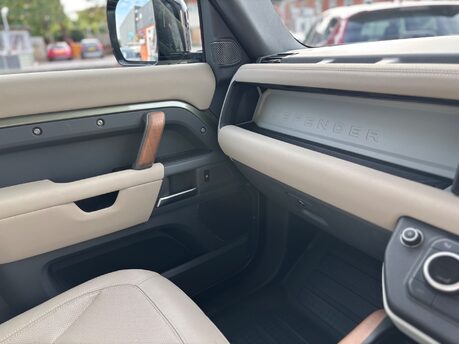 Land Rover Defender 2.0 P300 S SUV 3dr Petrol Auto 4WD Euro 6 (s/s) (300 ps) 35