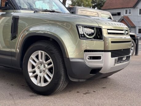 Land Rover Defender 2.0 P300 S SUV 3dr Petrol Auto 4WD Euro 6 (s/s) (300 ps) 22