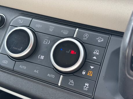 Land Rover Defender 2.0 P300 S SUV 3dr Petrol Auto 4WD Euro 6 (s/s) (300 ps) 33