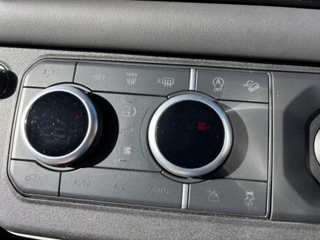 Land Rover Defender 3.0 D250 MHEV HSE Hard Top SUV 3dr Diesel Auto 4WD SWB Euro 6 (s/s) (250 ps 27