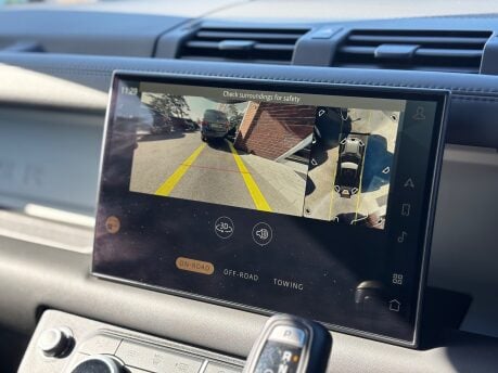 Land Rover Defender 3.0 D250 MHEV HSE Hard Top SUV 3dr Diesel Auto 4WD SWB Euro 6 (s/s) (250 ps 24