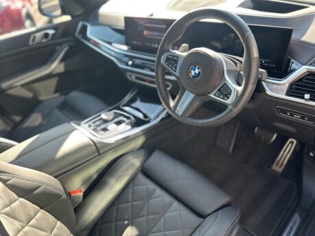 BMW X7 XDRIVE40I M SPORT MHEV 26